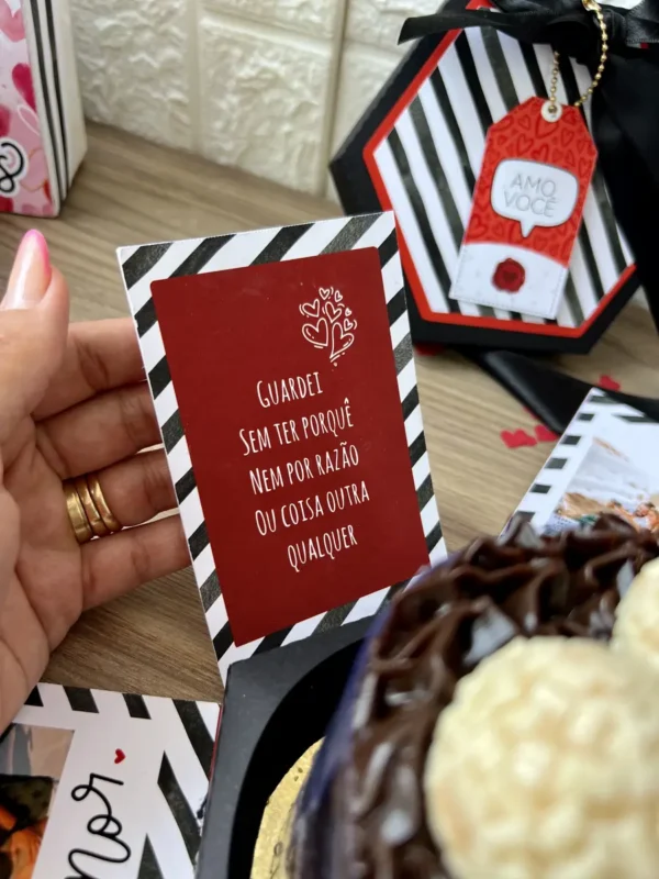 Recortes Românticos em Studio para Personalização - Imagem 7