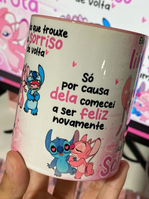Arte Caneca Ela Não É Apenas Uma Garota - Angel Stitch - Imagem 3