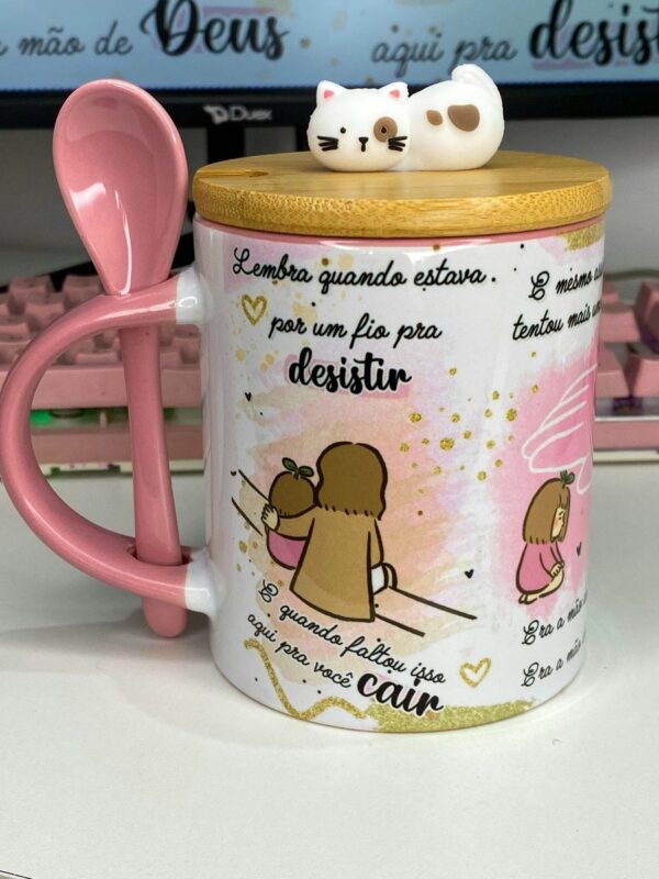 Arte Caneca Era Mão de Deus - Arquivo Digital - Imagem 4
