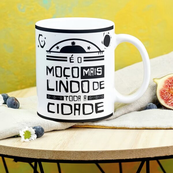 Arte Caneca Moça Mais Linda de Toda Cidade - Png - Imagem 3