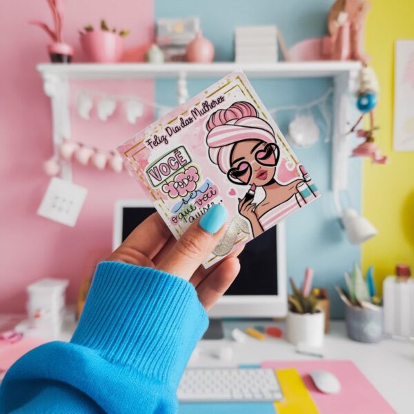 Cards + Fundos Mulheres: Ideal para Presentes e Brindes