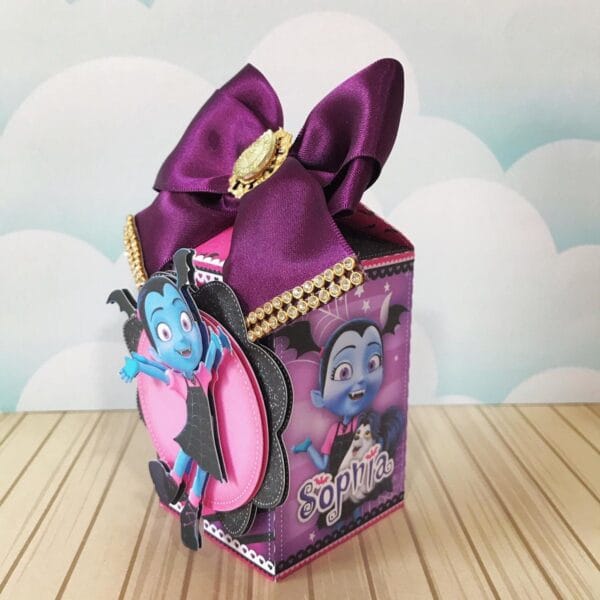 Kit Festa Só um bolinho Vampirina - Arquivo Digital