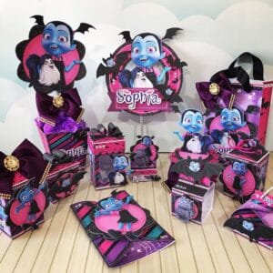 Kit Festa Só um bolinho Vampirina - Arquivo Digital