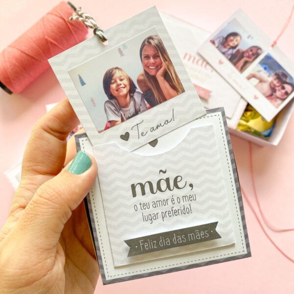 Modelo Caixa de Doces com Foto Dia das Mães Personalizada